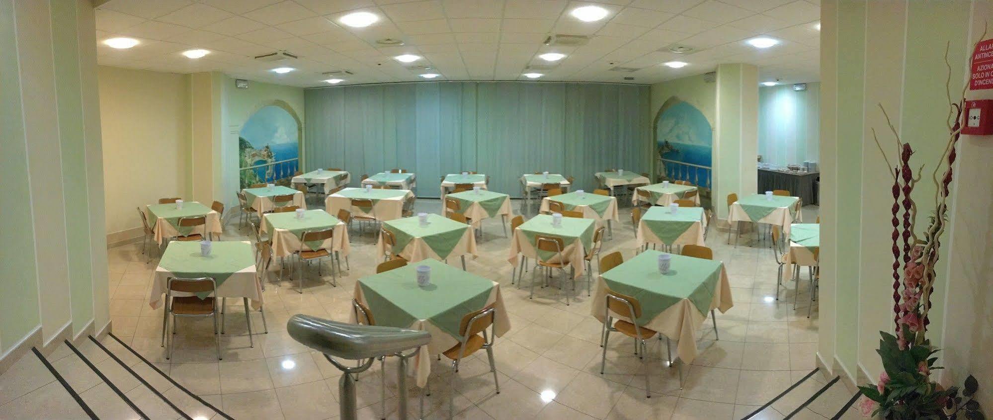 Hh Il Gabbiano Hotel La Spezia Luaran gambar